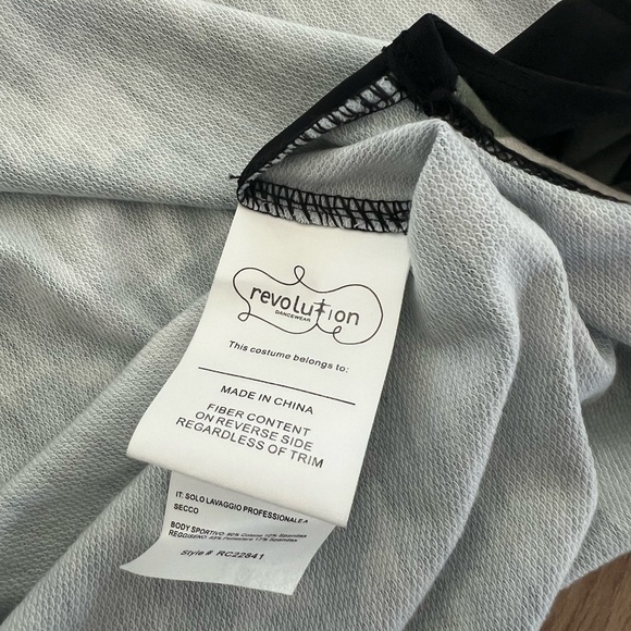 Revolution LET THE BASS GO
RC22841 Small Adult - Picture 5 of 7